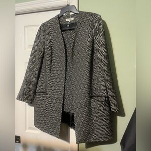 Kasper Black and White Geometric Midi Skirt size 16 with XL Jacket